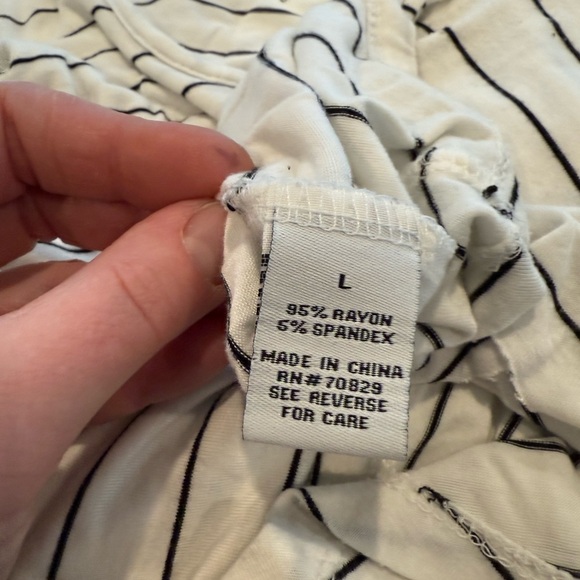 Old Navy & Hurley Striped Shirt Bundle Size Large. - Picture 4 of 8